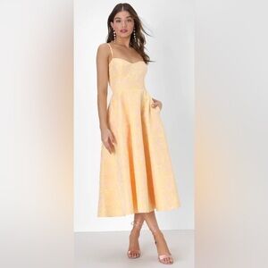 Lulus Meet for Tea Yellow Jacquard Bustier Midi Dress With Pockets NWOT Sz Sm
